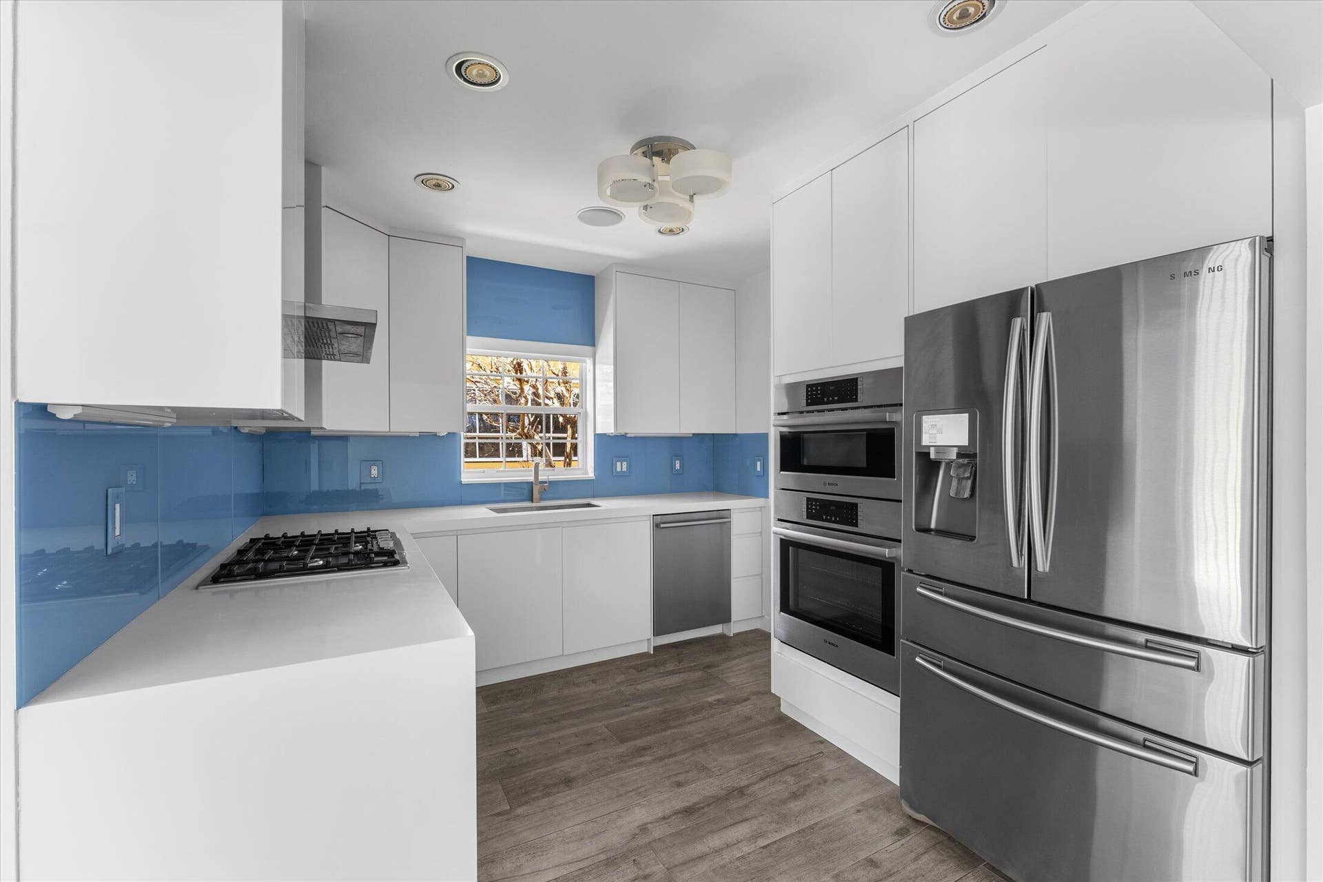 12-8934 Emerson Ave, Surfside-43