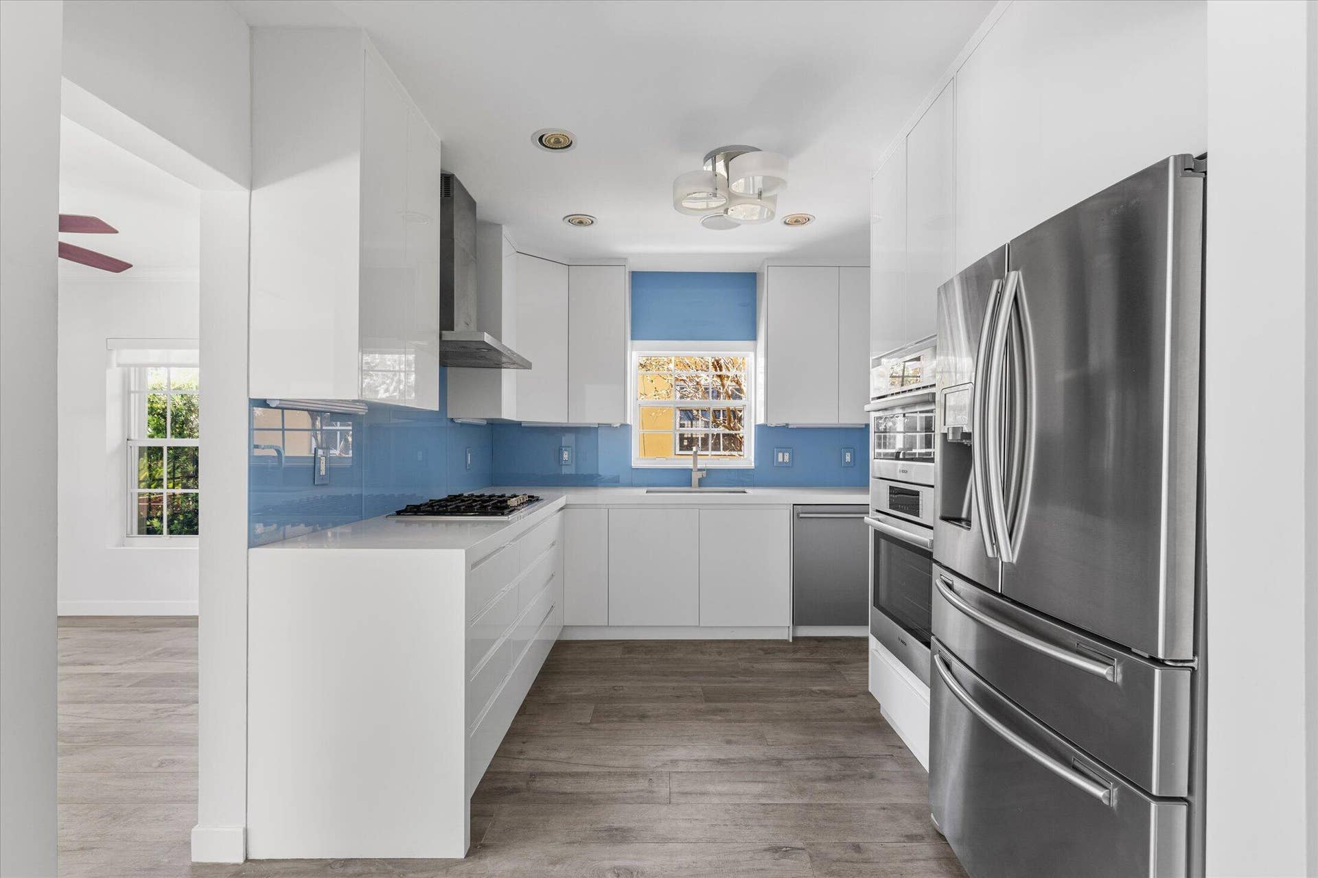 11-8934 Emerson Ave, Surfside-42