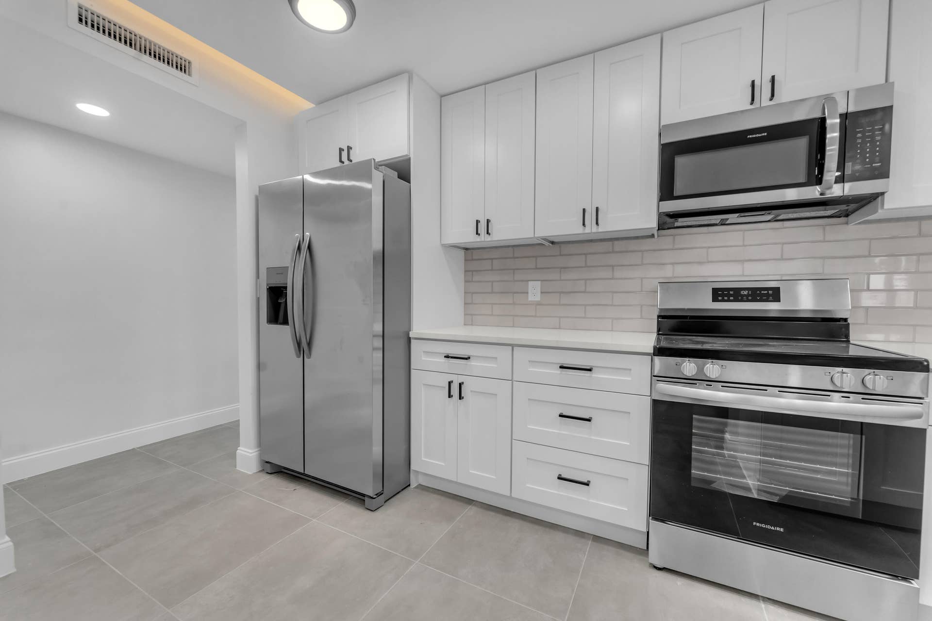 381 SE 15th Avenue, #1, Deerfield Beach, Deerfield Beach, FL 33441 DON02401