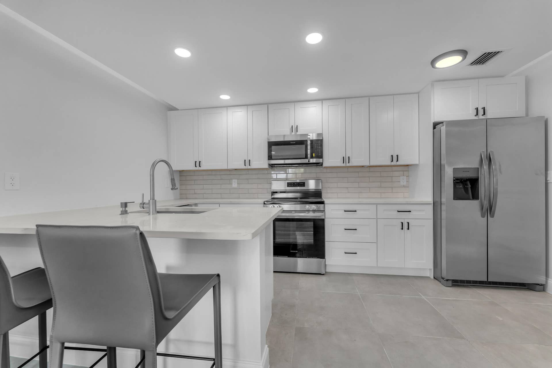 381 SE 15th Avenue, #1, Deerfield Beach, Deerfield Beach, FL 33441 DON02331