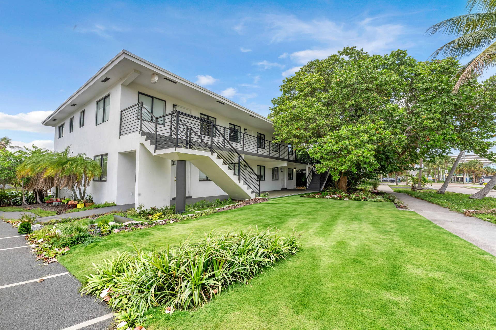 381 SE 15th Avenue, #1, Deerfield Beach, Deerfield Beach, FL 33441 DON02421-Edit