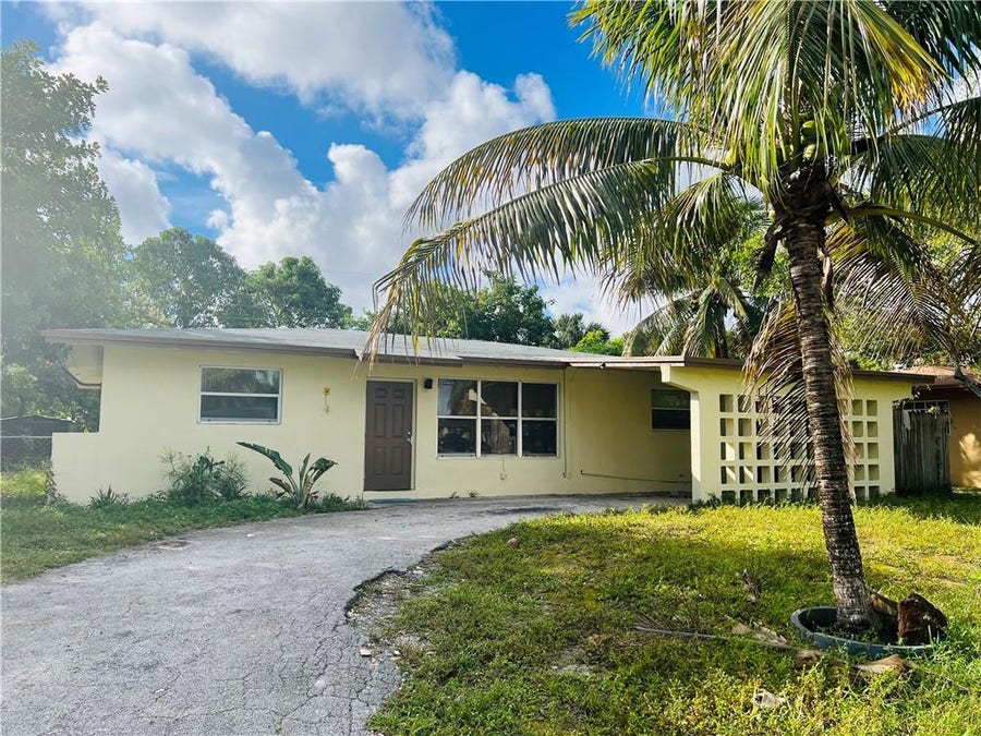 Property photo for 10 NW 19th Street, Pompano Beach, FL