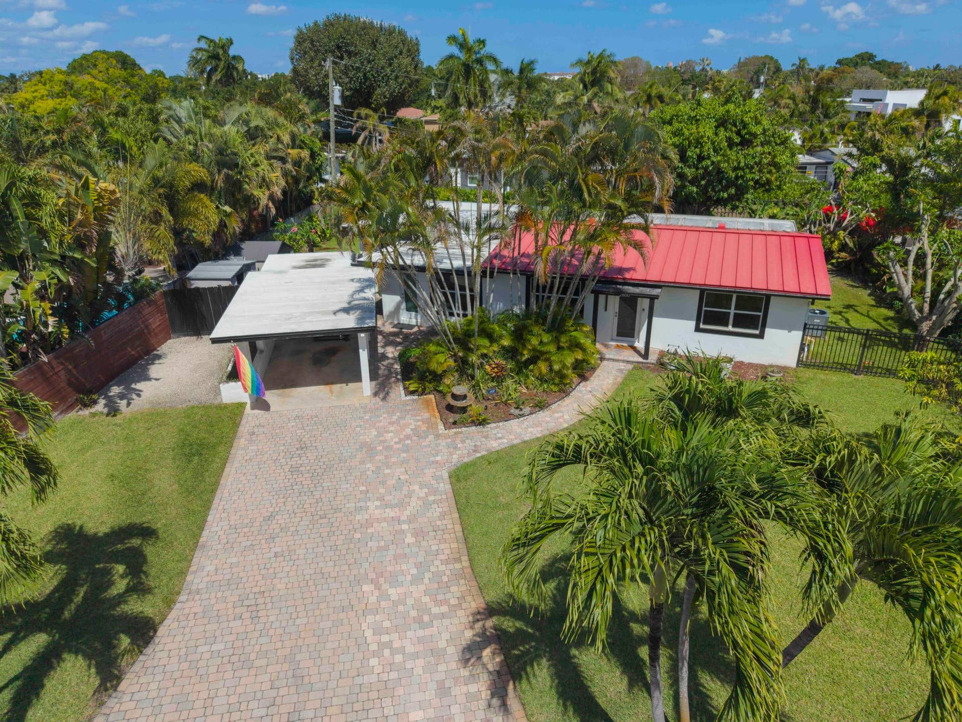 2800 NE 1st Avenue, Wilton Manors, FL 33334 Peaceful and Tranquil Space!