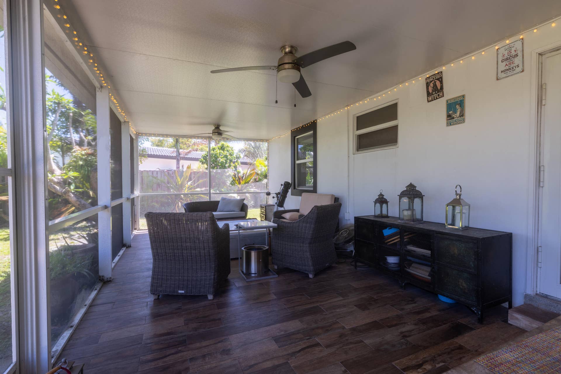 2800 NE 1st Avenue, Wilton Manors, FL 33334 Florida Room with 3 cieling fans