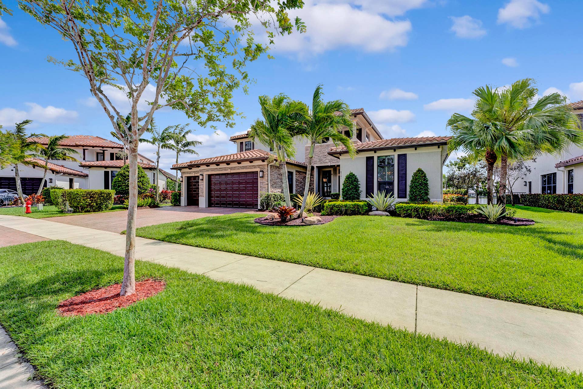 8701 Waterview Terrace, Parkland, FL 33076 Front of home