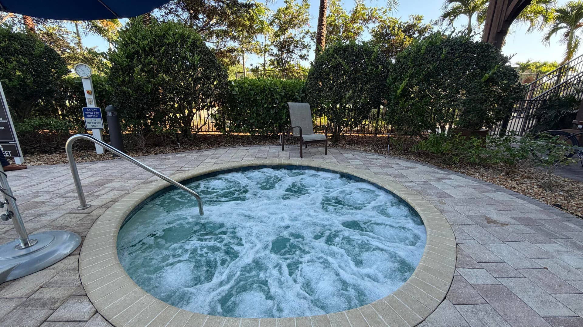 8701 Waterview Terrace, Parkland, FL 33076 Hot Tub