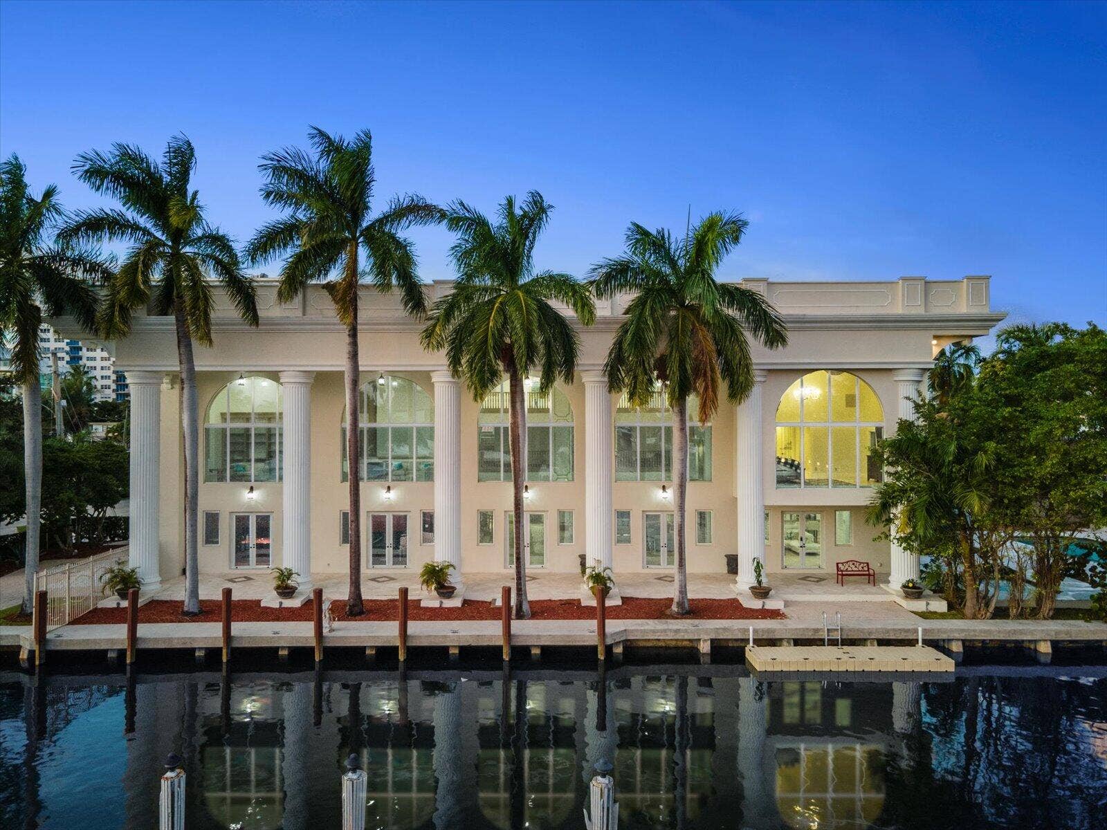 414 Riviera Isle Drive, Fort Lauderdale, FL 33301 54-4141 Riviera Isle Dr twilight_12_1