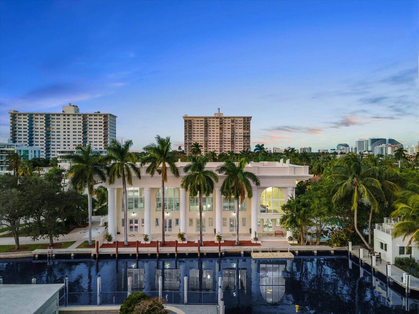 414 Riviera Isle Drive, Fort Lauderdale, FL 33301 55-4141 Riviera Isle Dr twilight_13_1