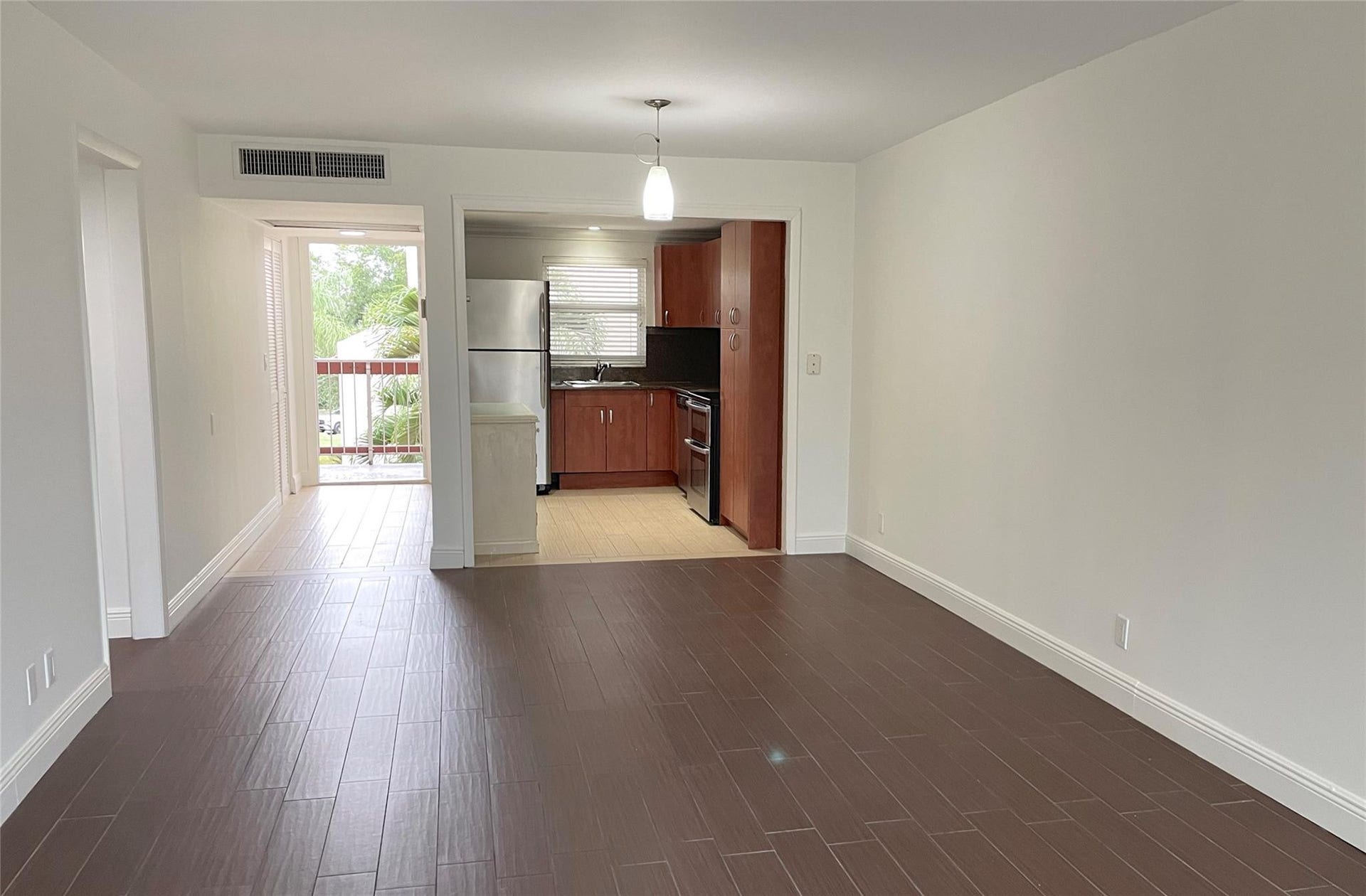 9411 Evergreen Place, #302, Davie, Davie, FL 33324 Photo 7