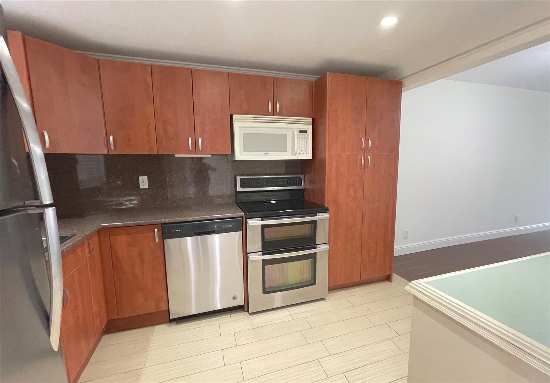 9411 Evergreen Place, #302, Davie, Davie, FL 33324 Photo 4