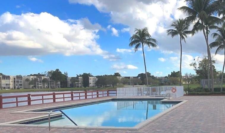 9411 Evergreen Place, #302, Davie, Davie, FL 33324 Photo 17