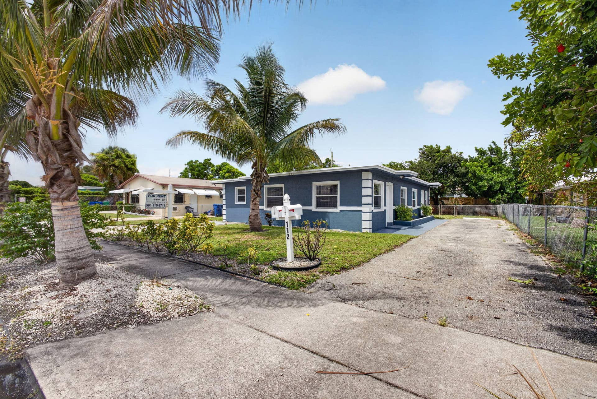 112 W 34th Street, #1, Riviera Beach, FL 33404 4-web-or-mls-5D1A8330