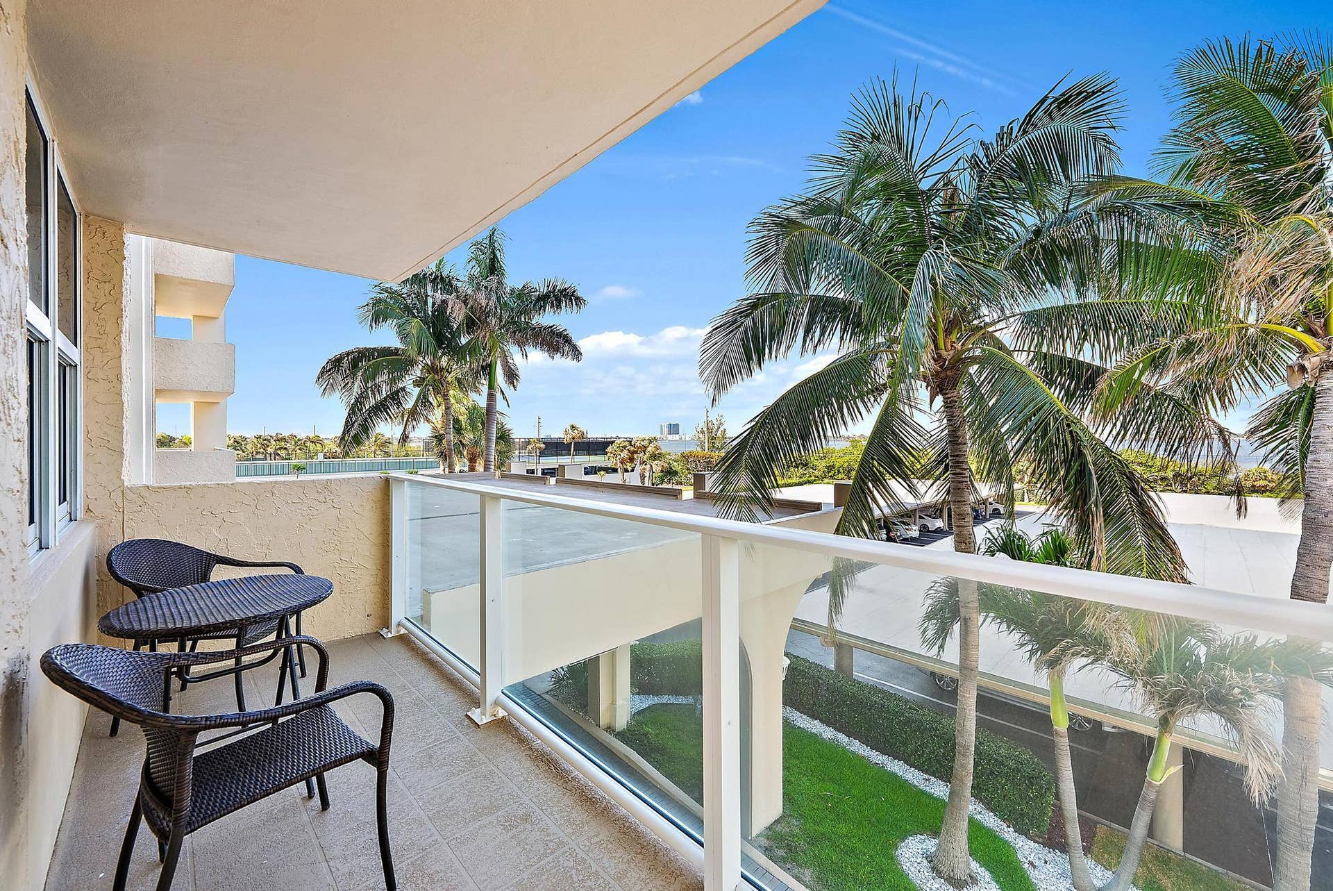 5440 N Ocean Drive, #202, Riviera Beach, FL 33404 Balcony