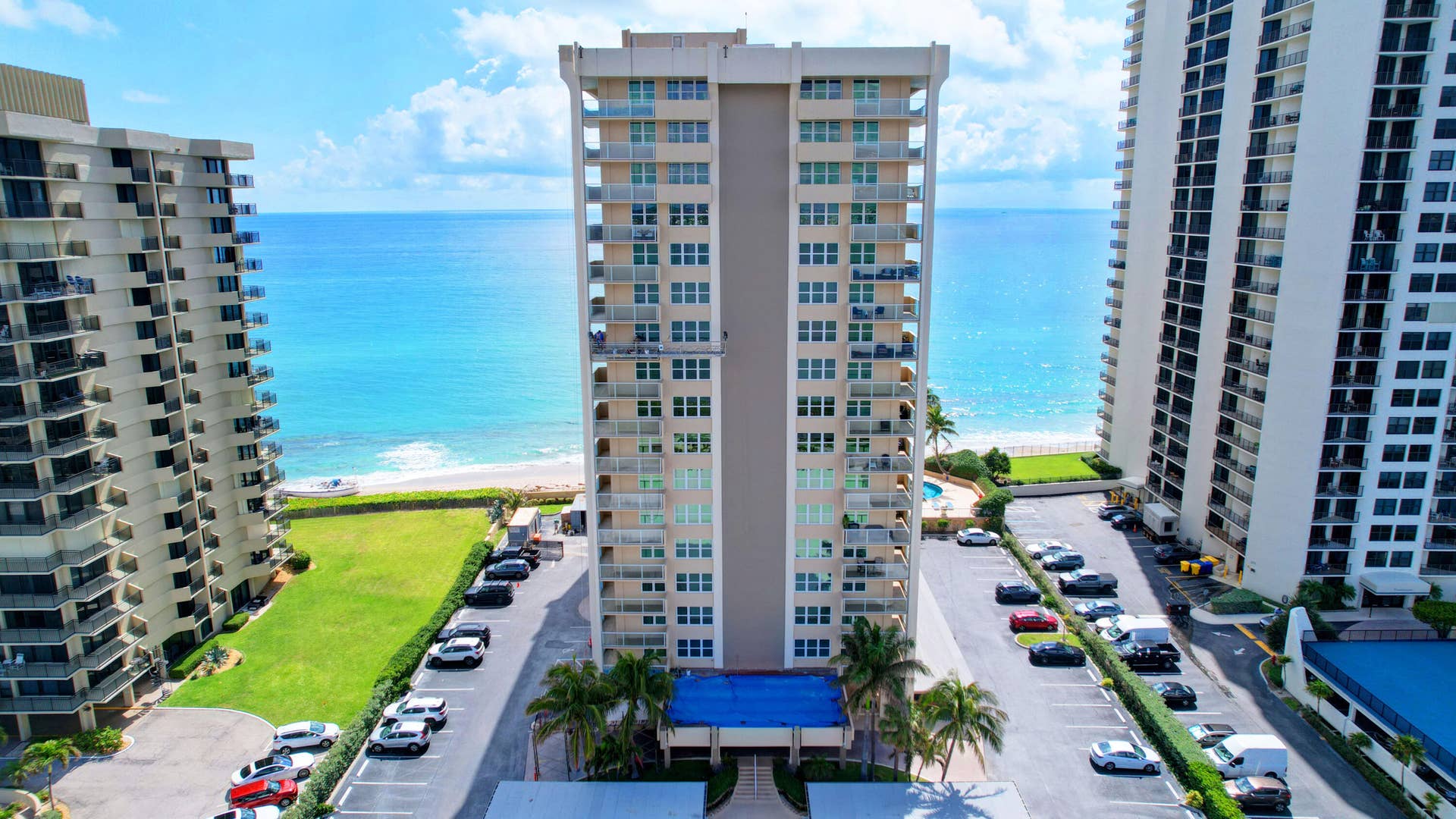 5440 N Ocean Drive, #202, Riviera Beach, FL 33404 Aquarius