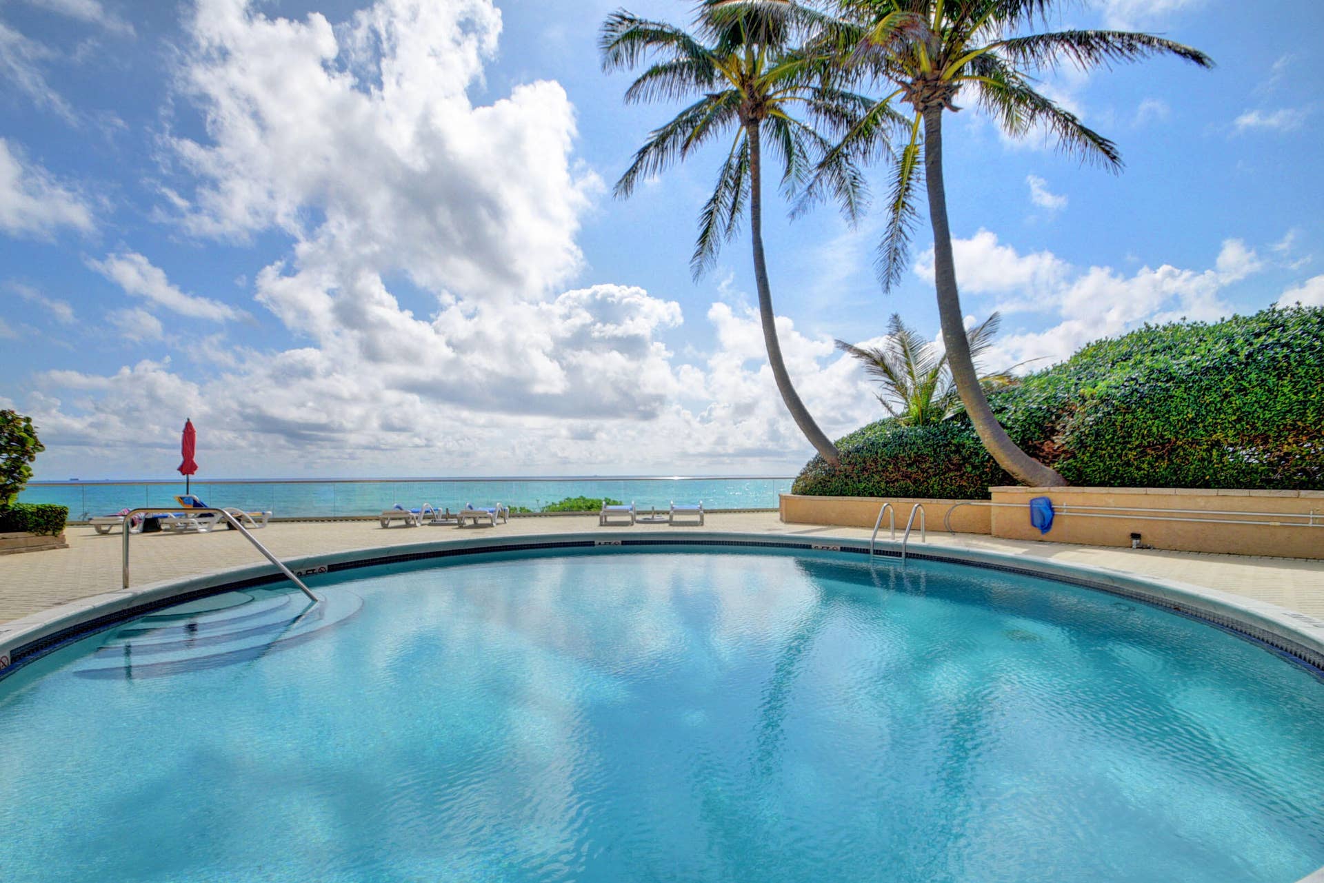 5440 N Ocean Drive, #202, Riviera Beach, FL 33404 Pool