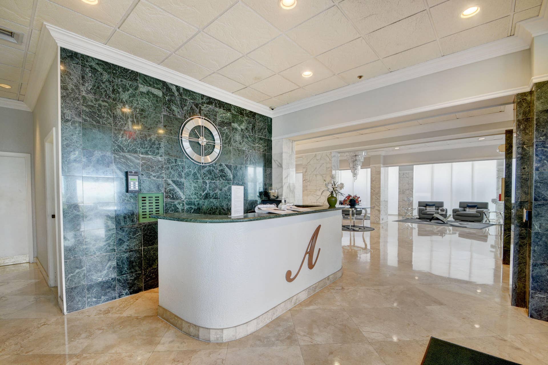 5440 N Ocean Drive, #202, Riviera Beach, FL 33404 Front Desk