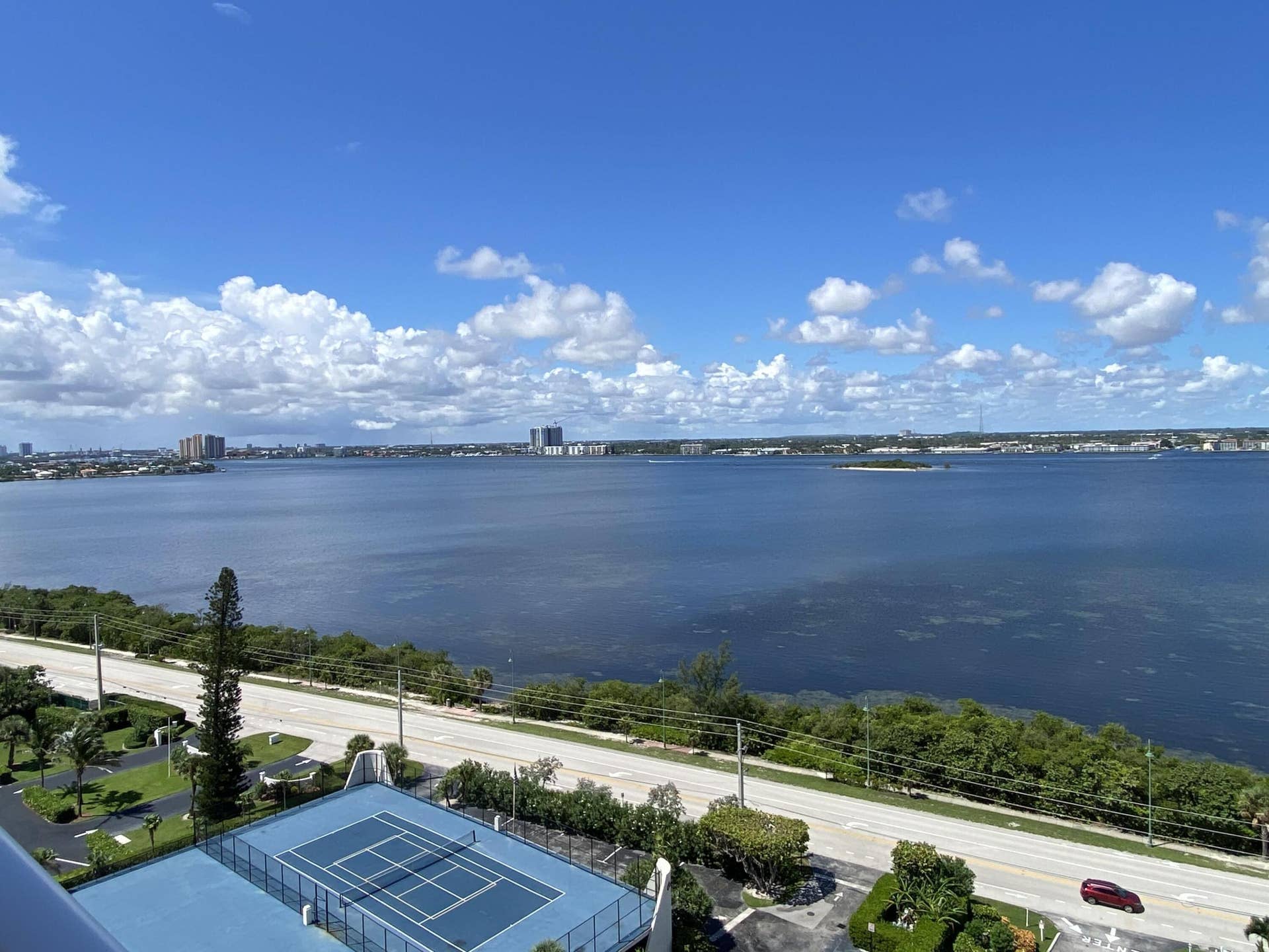 5440 N Ocean Drive, #1501, Singer Island, Singer Island, FL 33404 IMG_8571