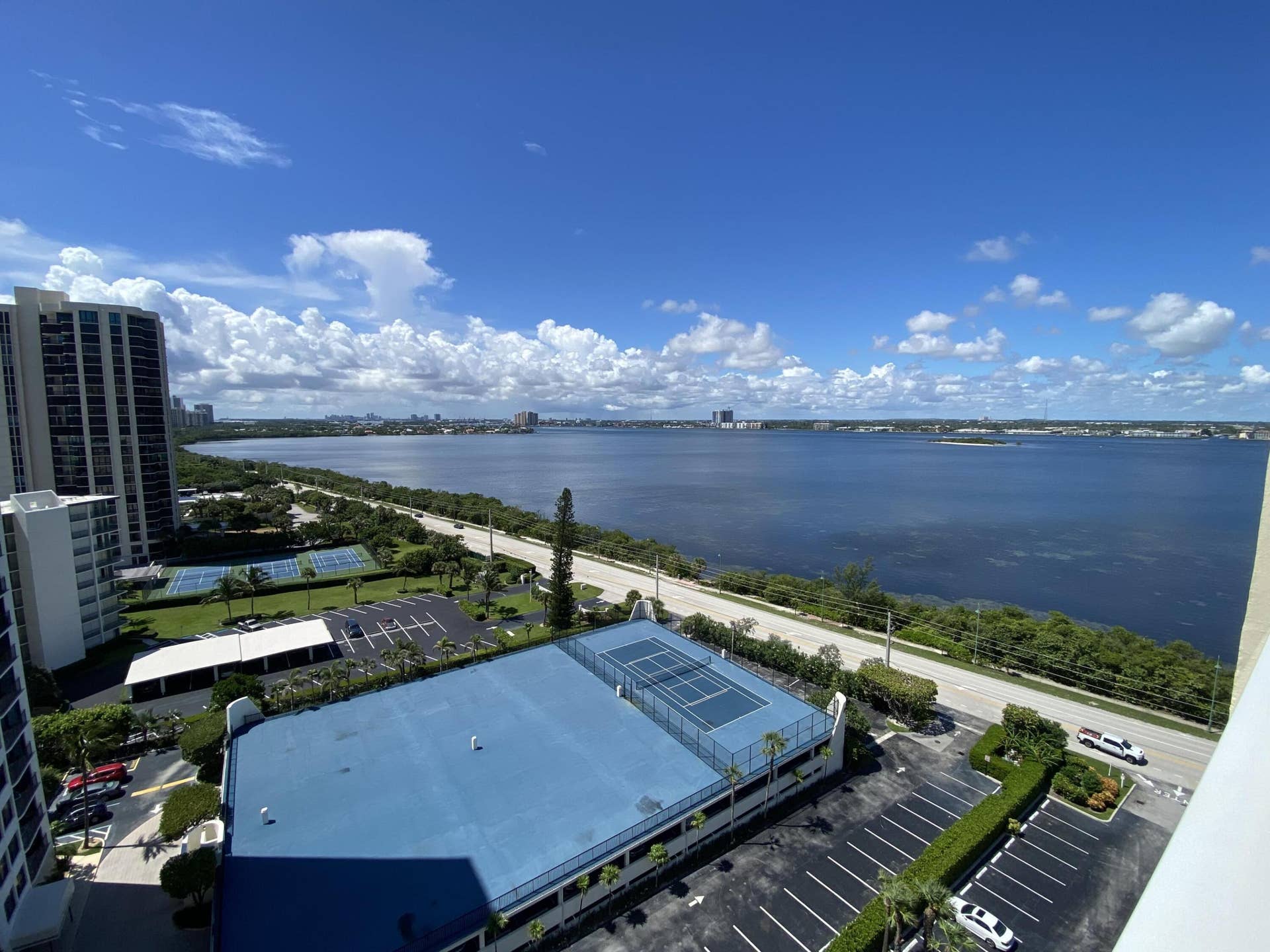 5440 N Ocean Drive, #1501, Singer Island, Singer Island, FL 33404 IMG_8567