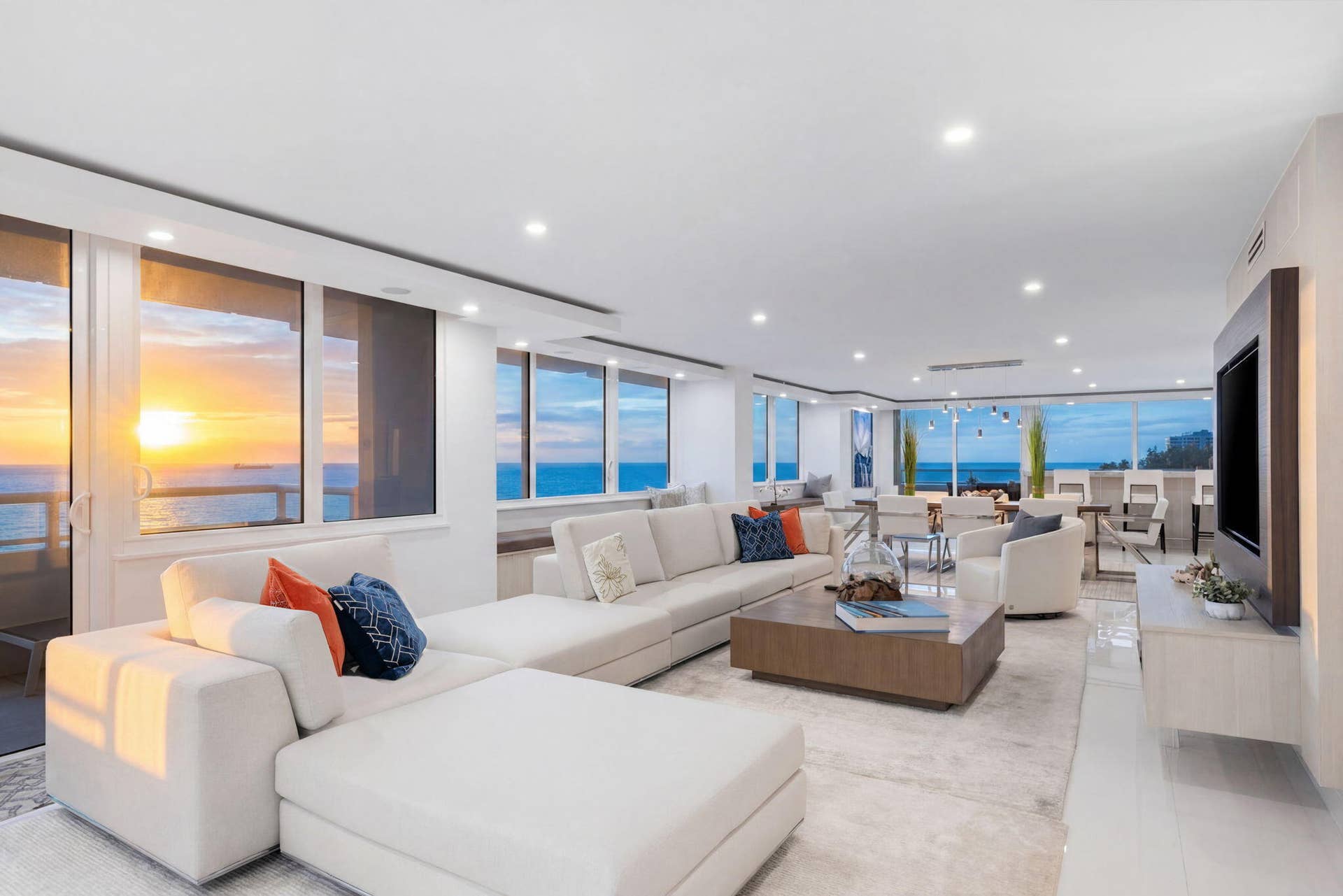545 S Fort Lauderdale Beach, #701-702, Fort Lauderdale, FL 33316 3-web-or-mls-YTNbk5eiBBdRKUGLMjUGH_9sxMj