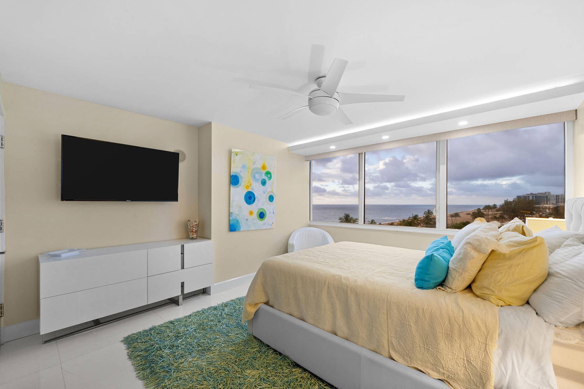 545 S Fort Lauderdale Beach, #701-702, Fort Lauderdale, FL 33316 33-web-or-mls-A7R04439