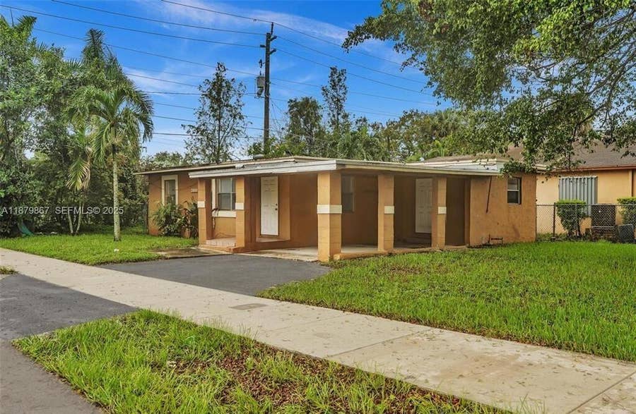 Property photo for 2800 NW 6th Court, Fort Lauderdale, FL