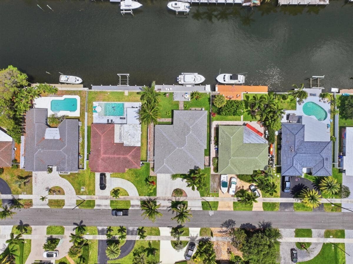 380 SE 5th Avenue, Pompano Beach, FL 33060 036_DJI_20260419135258_0222_D_MLS