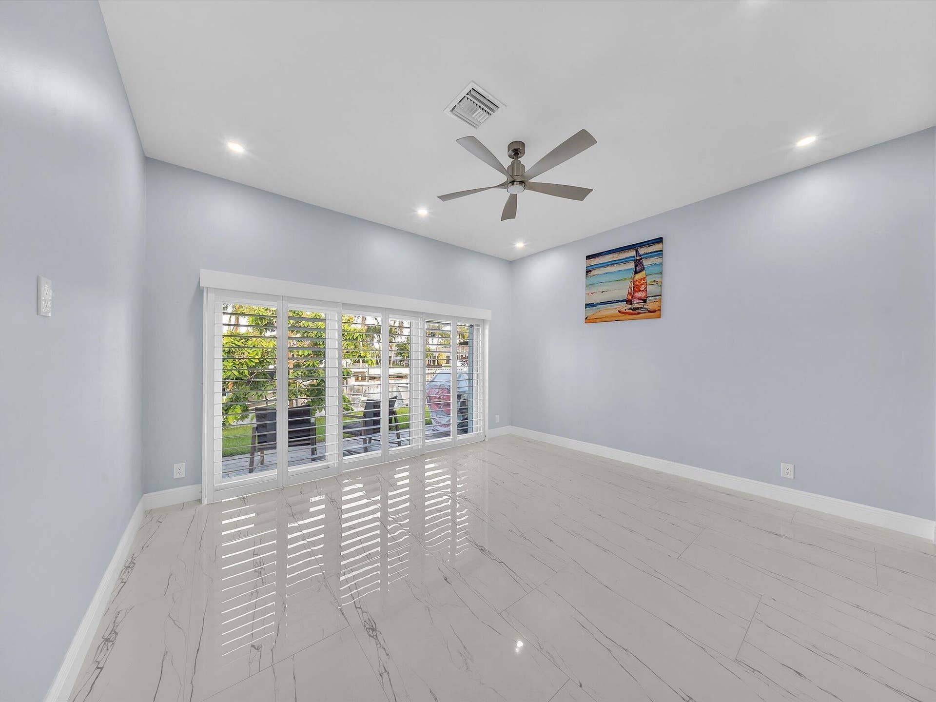 380 SE 5th Avenue, Pompano Beach, FL 33060 09-DSC4606