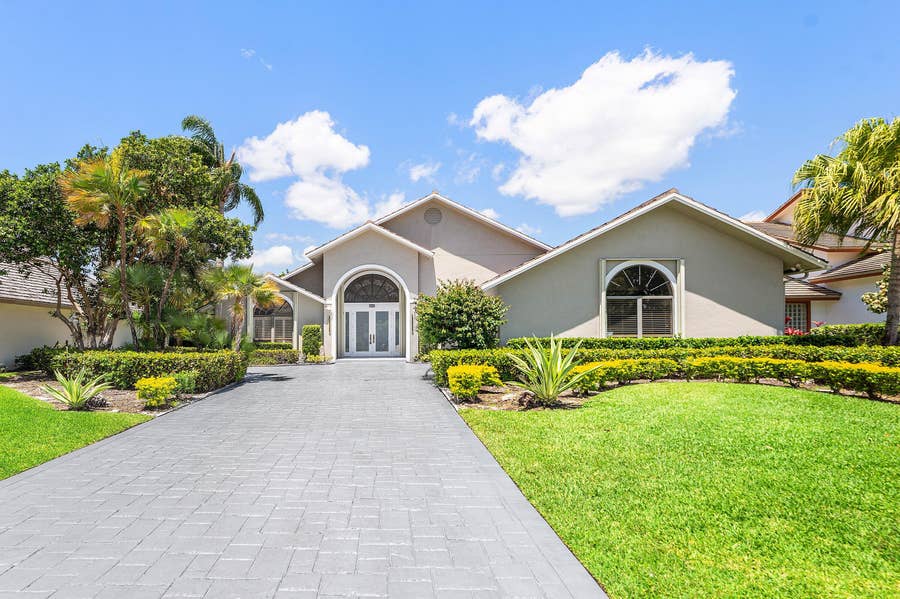 Property photo for 6415 Brandon Street, Palm Beach Gardens, FL