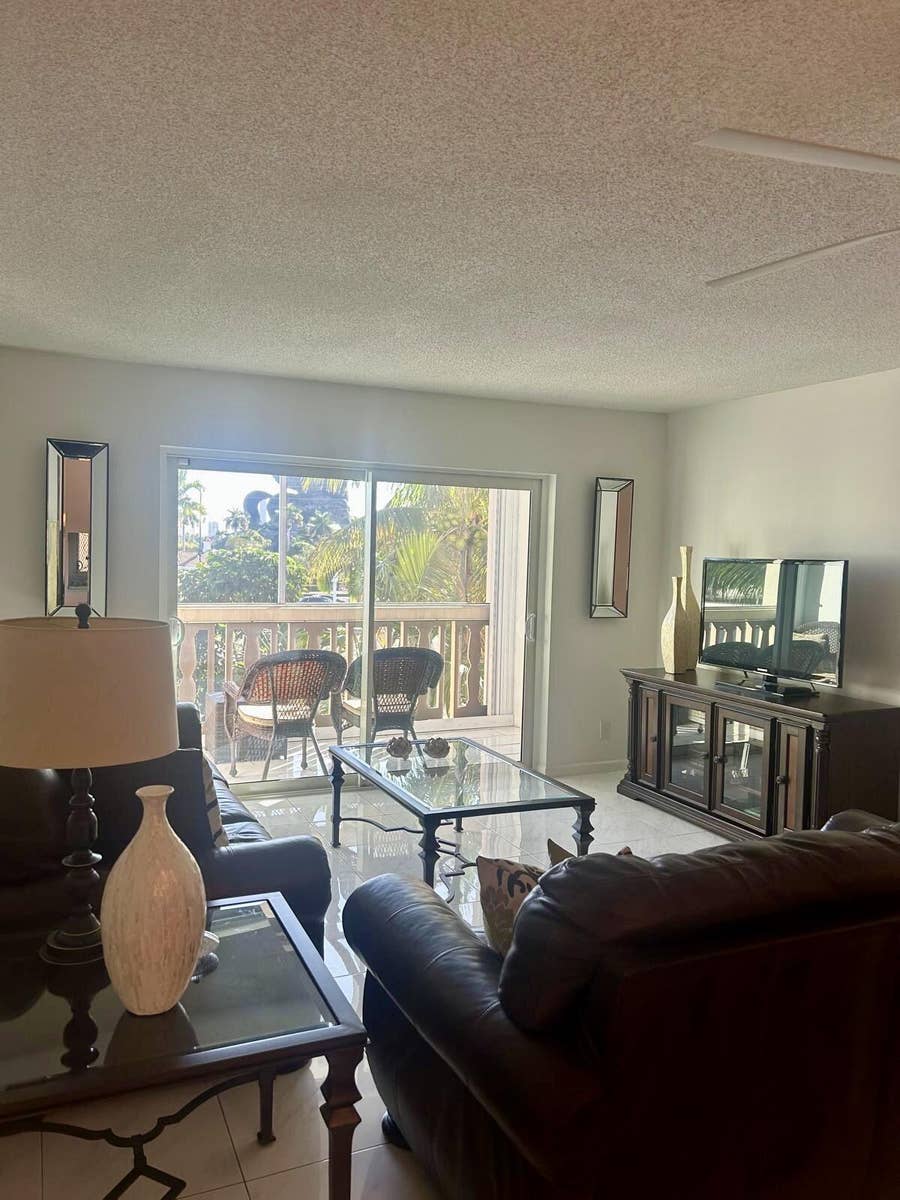 Property photo for 410 SE 2nd Street, #323, Hallandale Beach, FL