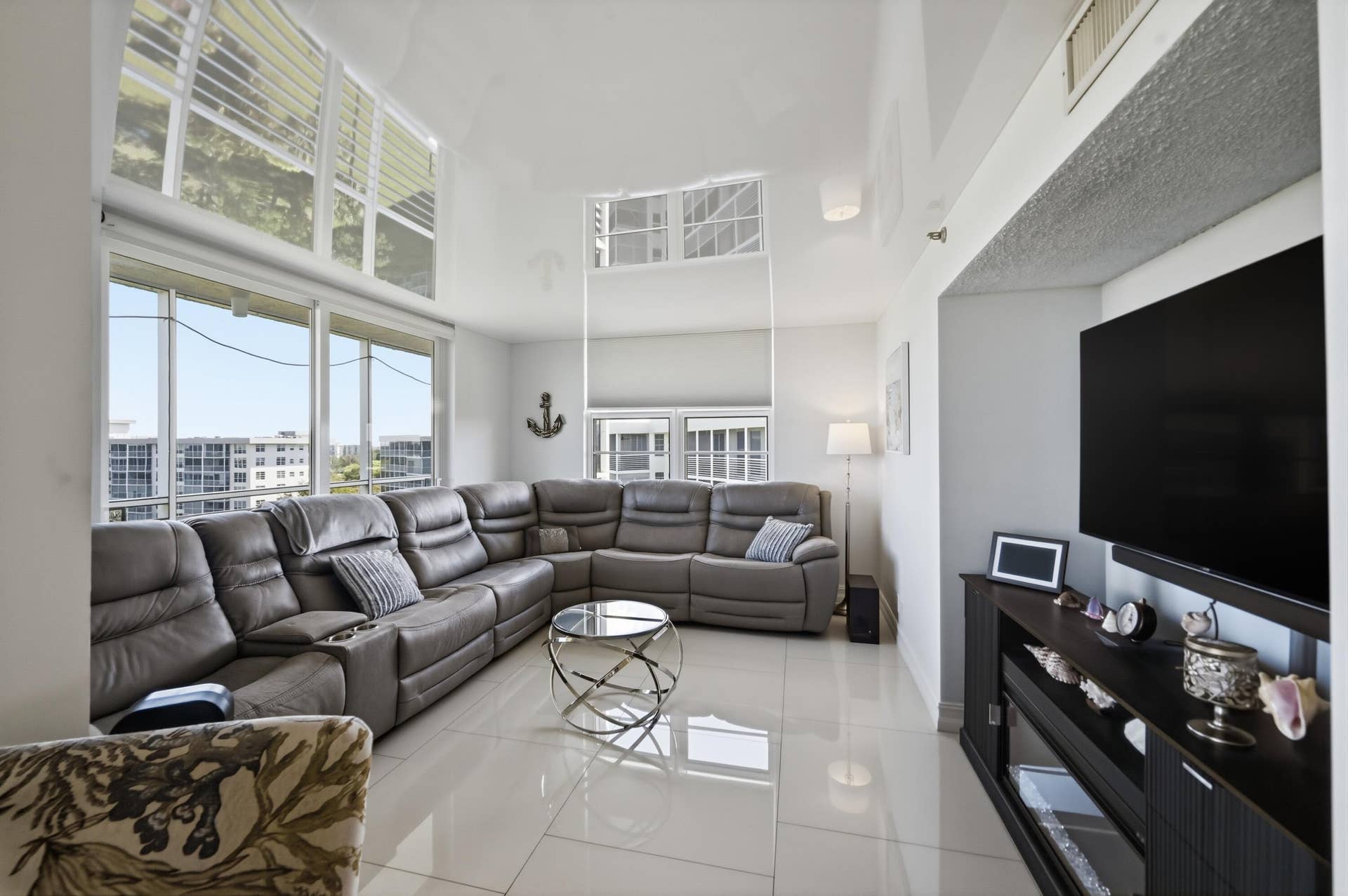 4015 W Palm Aire Drive, #1001, Pompano Beach, FL 33069 19_ra1_3809