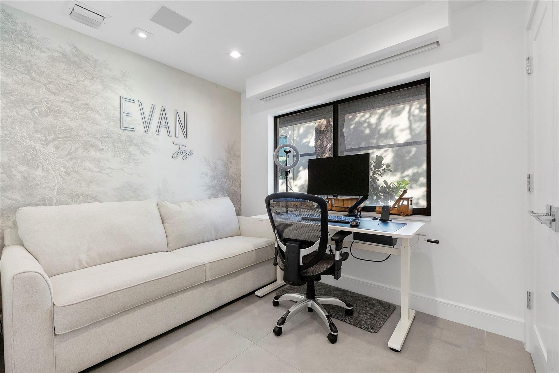 500 NE 14th Avenue, Fort Lauderdale, FL 33301 Fourth Bedroom