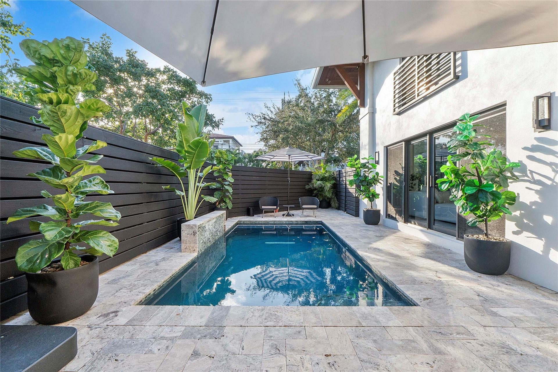 500 NE 14th Avenue, Fort Lauderdale, FL 33301 Heated saltwater pool