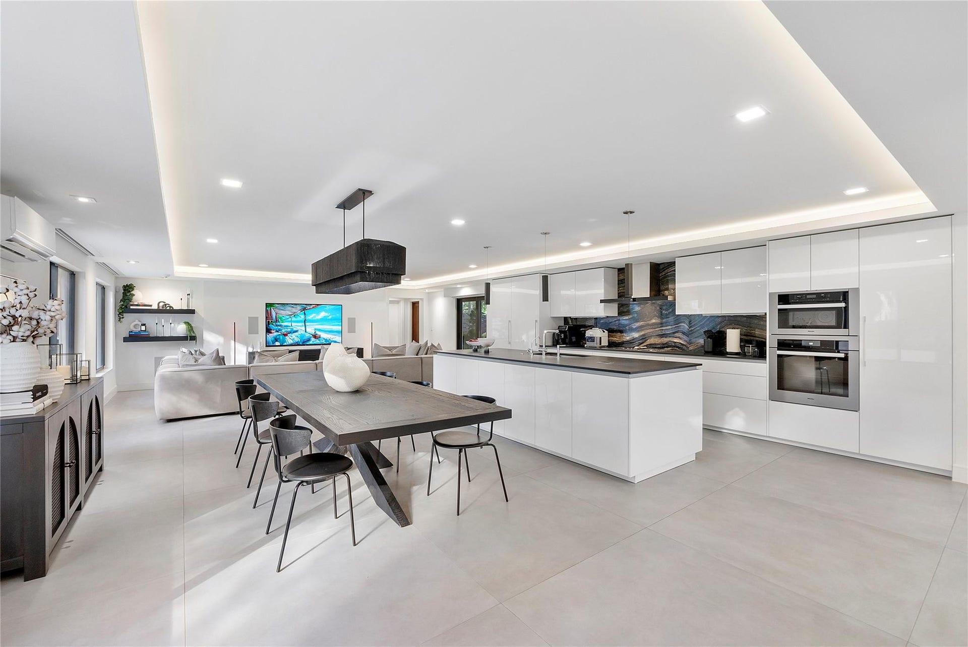 500 NE 14th Avenue, Fort Lauderdale, FL 33301 Photo 3