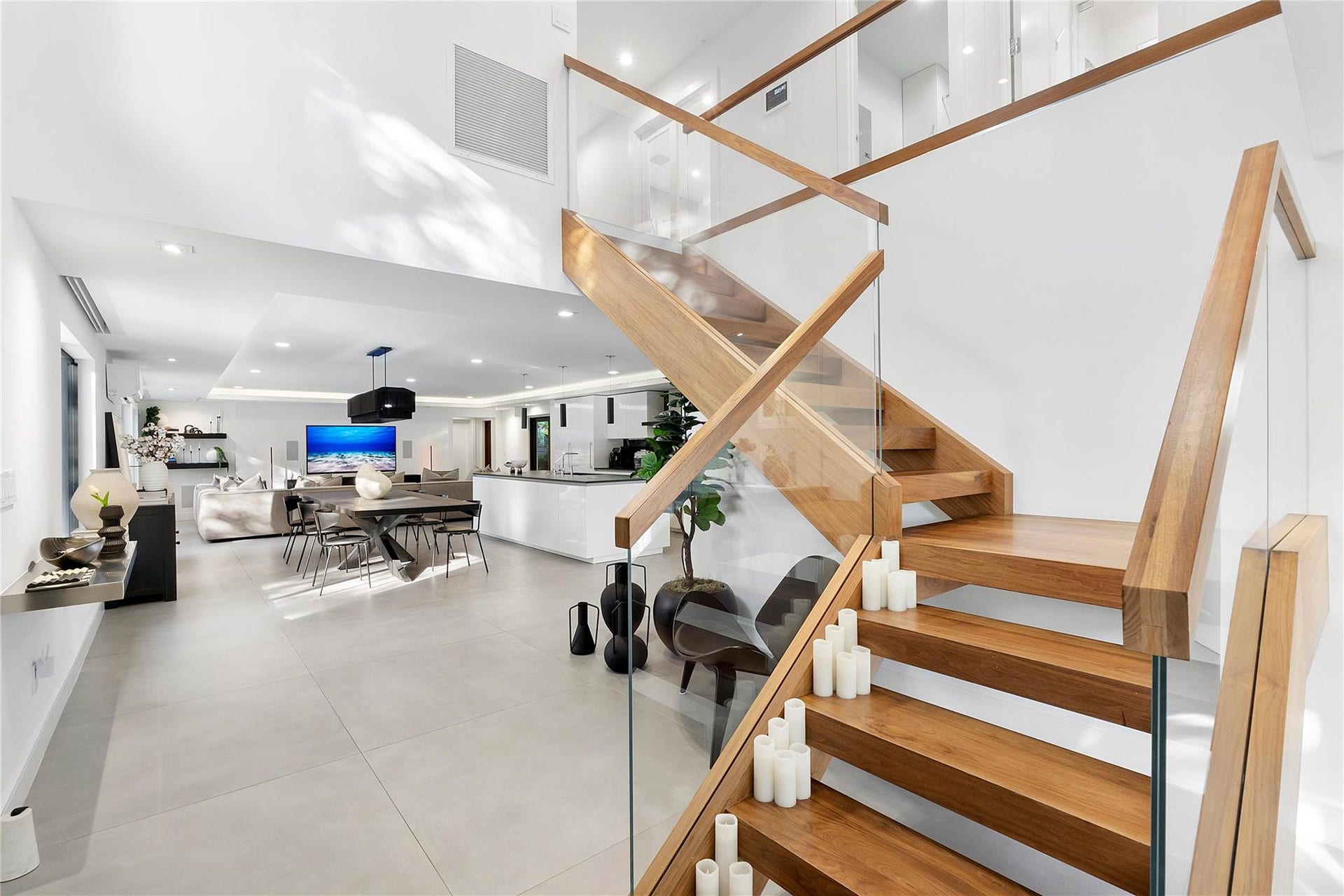 500 NE 14th Avenue, Fort Lauderdale, FL 33301 Photo 12