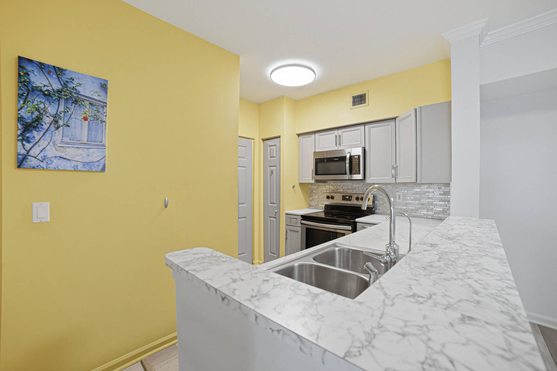 17100 N Bay Road, #Unit 1214, Sunny Isles Beach, FL 33160 Kitchen-D