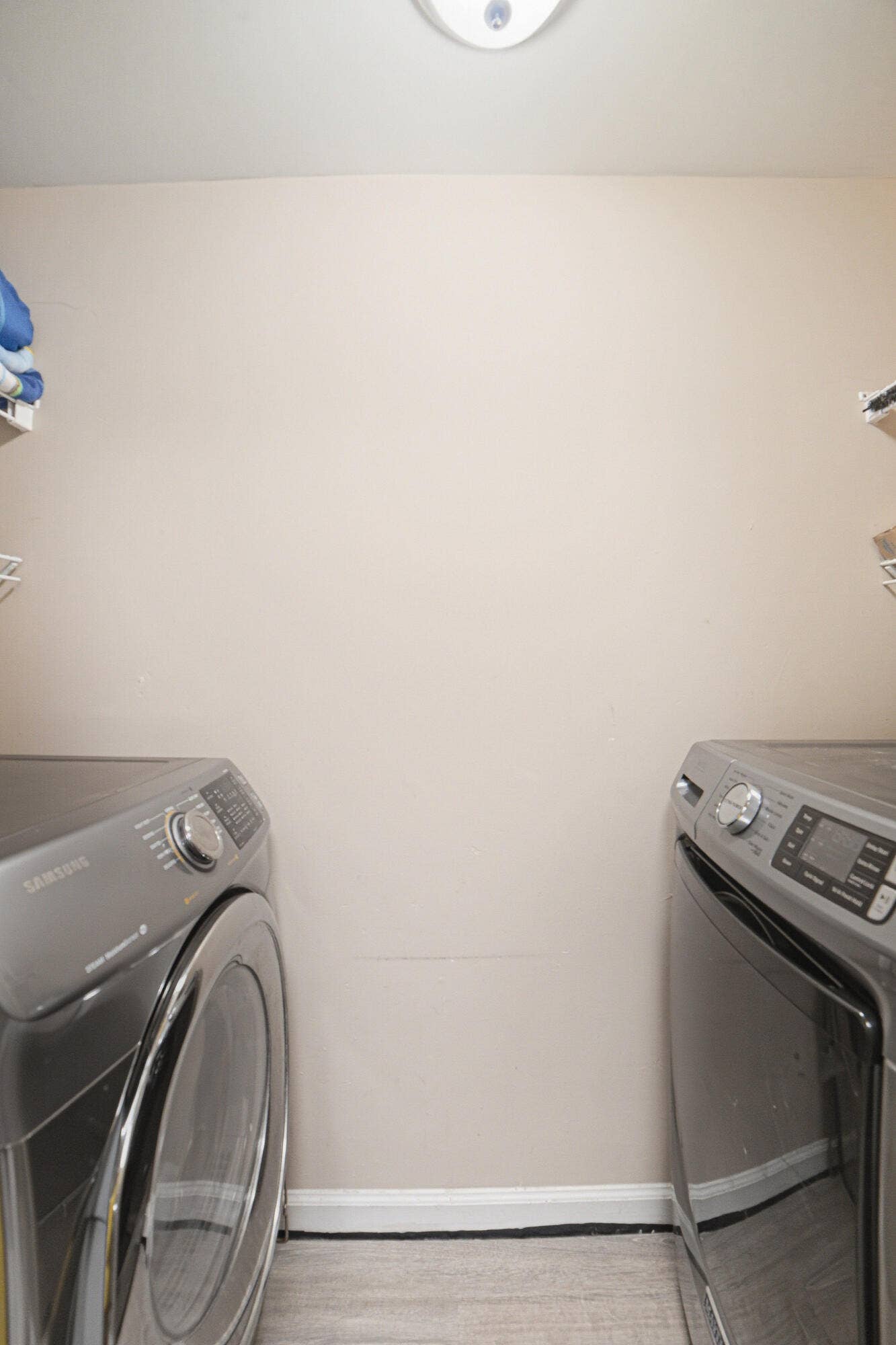 17100 N Bay Road, #Unit 1214, Sunny Isles Beach, FL 33160 Laundry