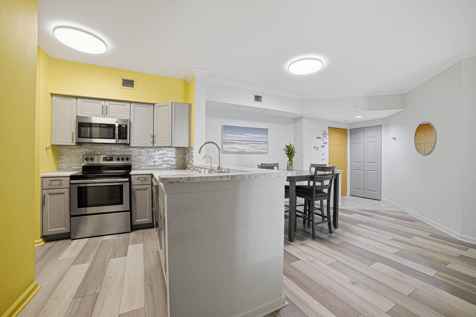 17100 N Bay Road, #Unit 1214, Sunny Isles Beach, FL 33160 Kitchen