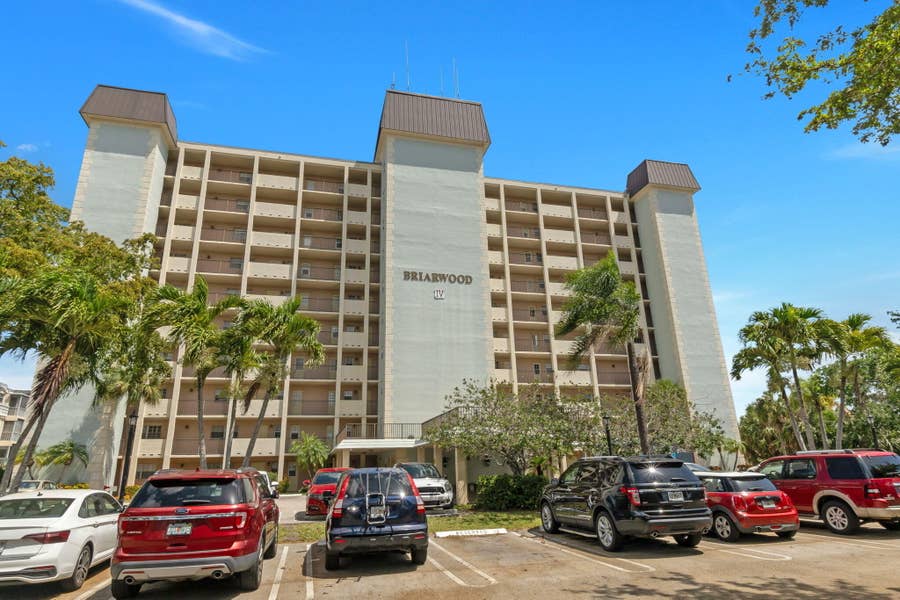 Property photo for 9101 W Sample Road, #1004, Coral Springs, FL