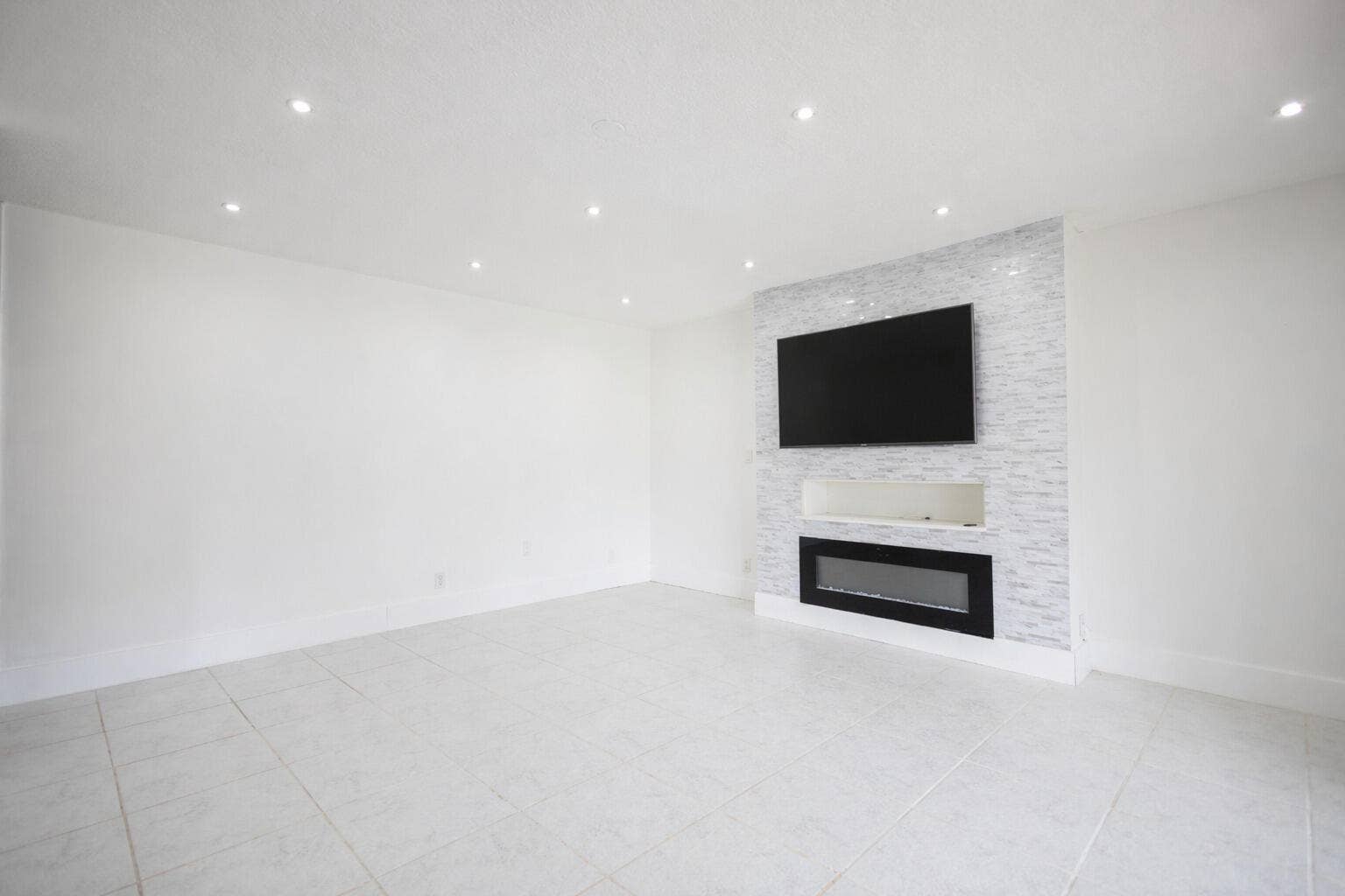 9460 SW 61st Way, #A, Boca Raton, Boca Raton, FL 33428 Living room