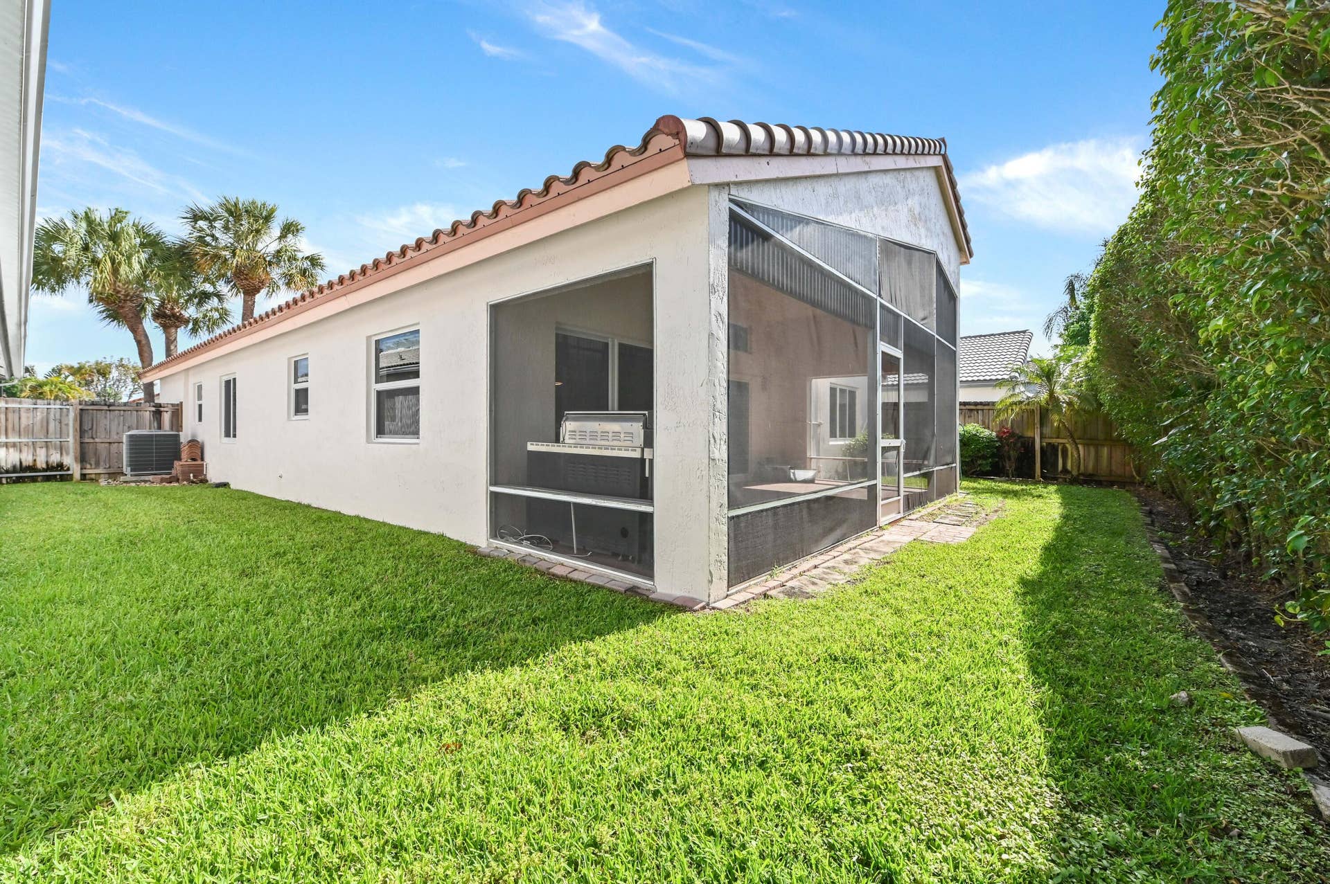 8856 Thames River Drive, Boca Raton, FL 33433 28 backyard 01