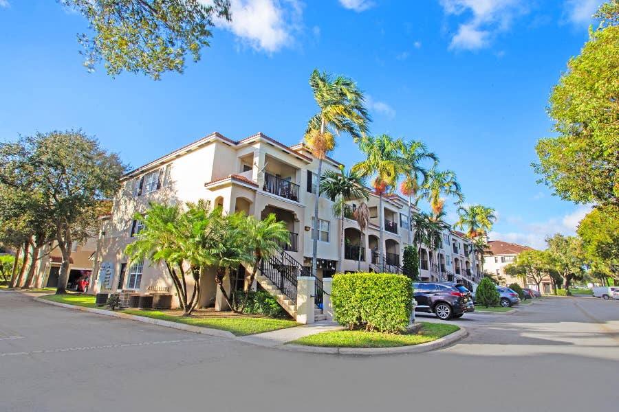 Property photo for 5860 W Sample Road, #204, Coral Springs, FL