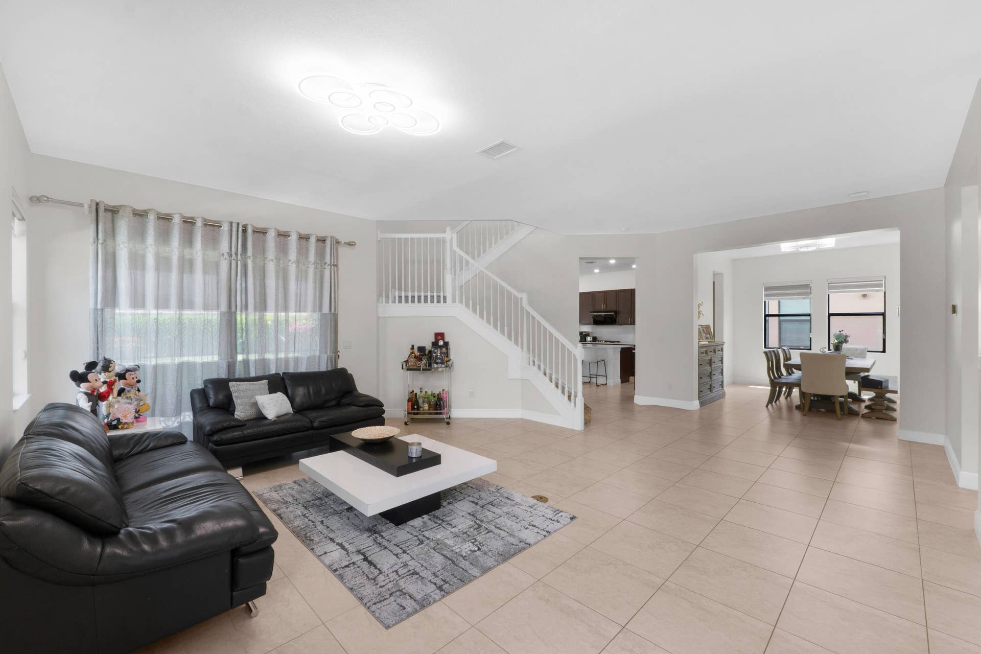 #5 Living Room