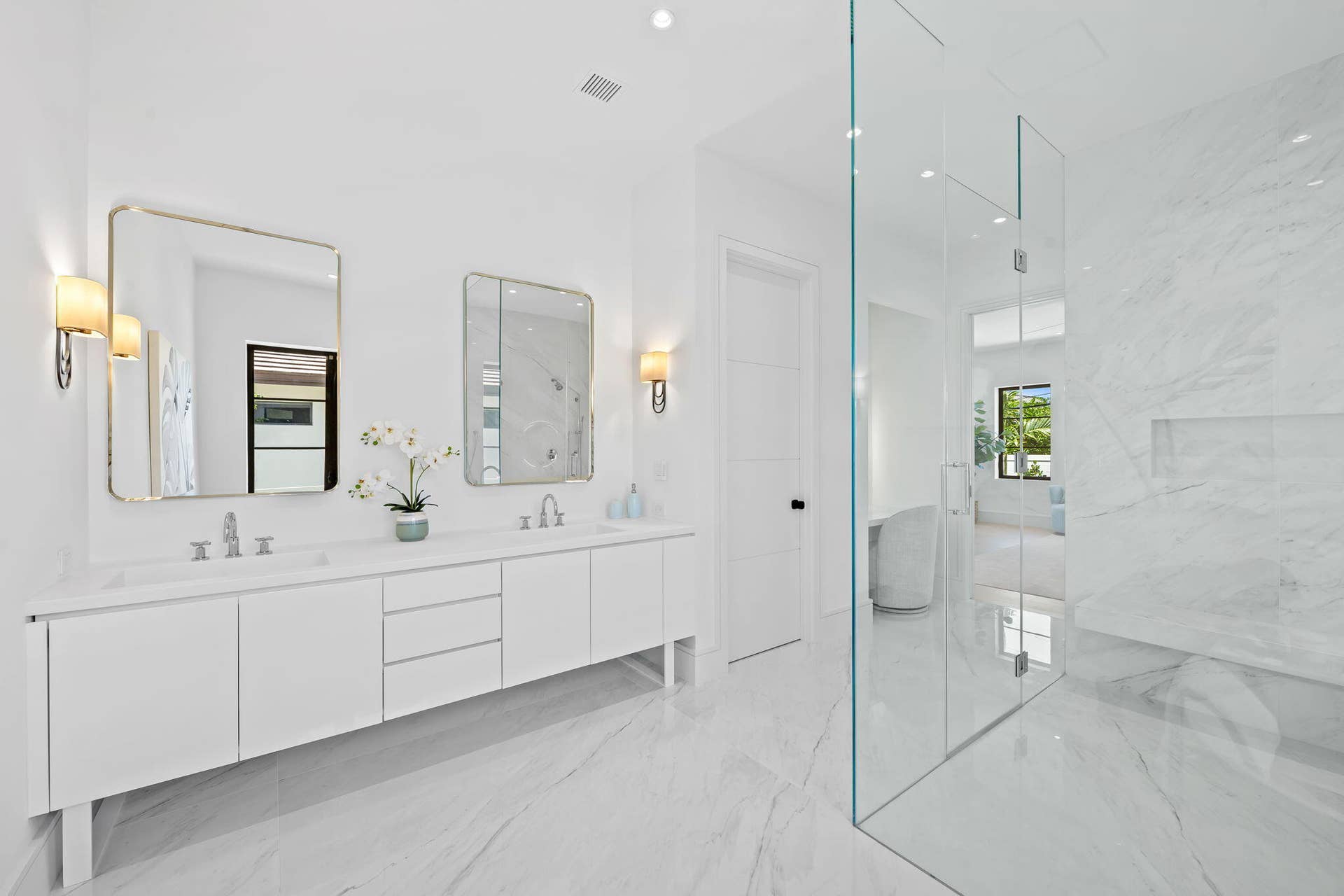 2725 NE 28th Street, Fort Lauderdale, FL 33306 35-web-or-mls-DSC_5814