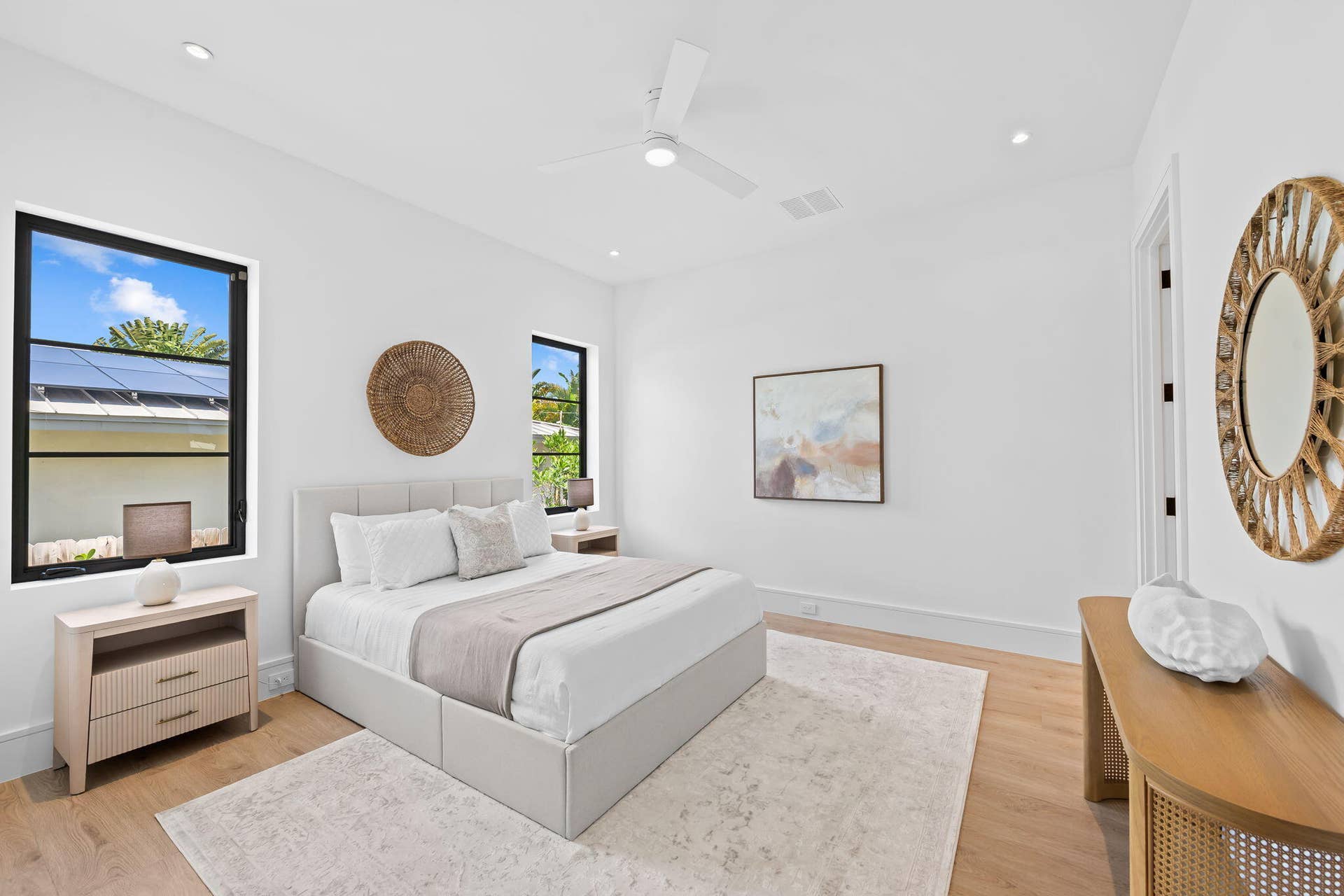 2725 NE 28th Street, Fort Lauderdale, FL 33306 23-web-or-mls-DSC_5733