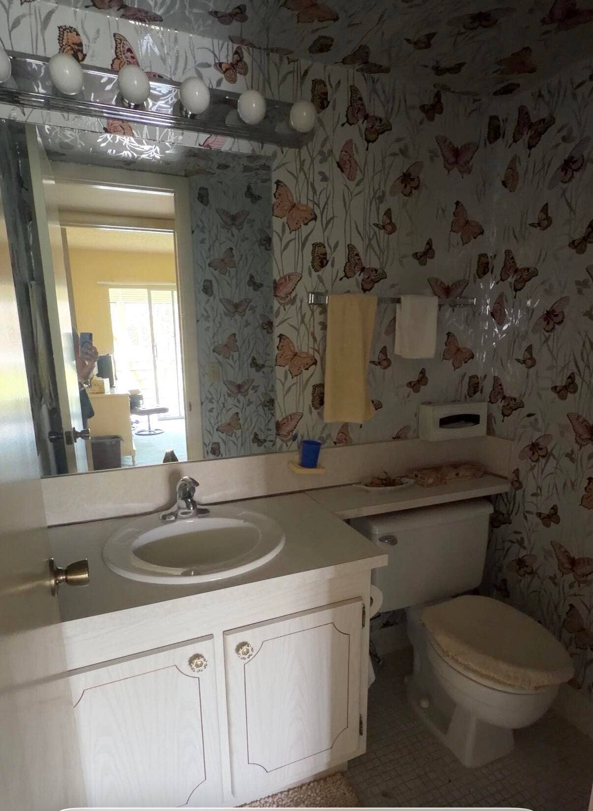 193 Prescott J, #J, Deerfield Beach, FL 33442 half bath