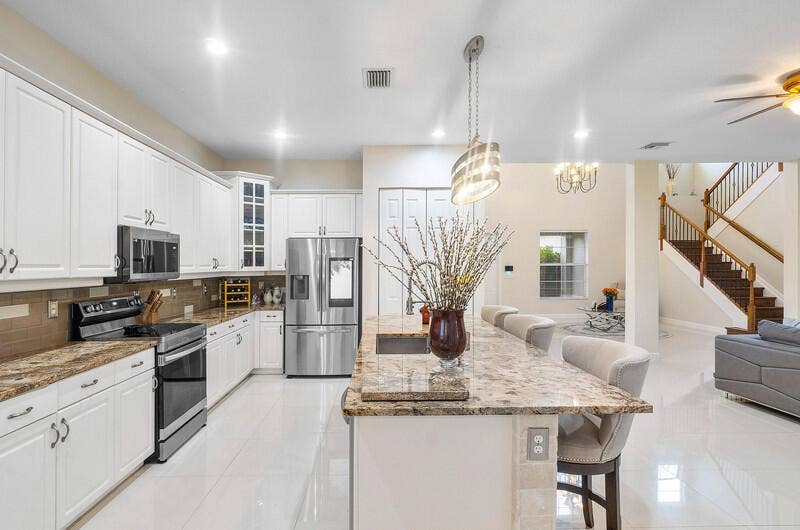 9271 Madewood Court, West Palm Beach, West Palm Beach, FL 33411 madewood kitchen