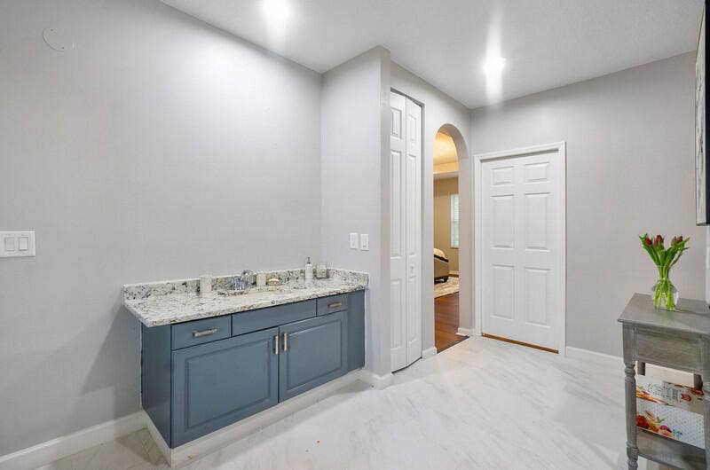 9271 Madewood Court, West Palm Beach, West Palm Beach, FL 33411 Madewood primary bathroom