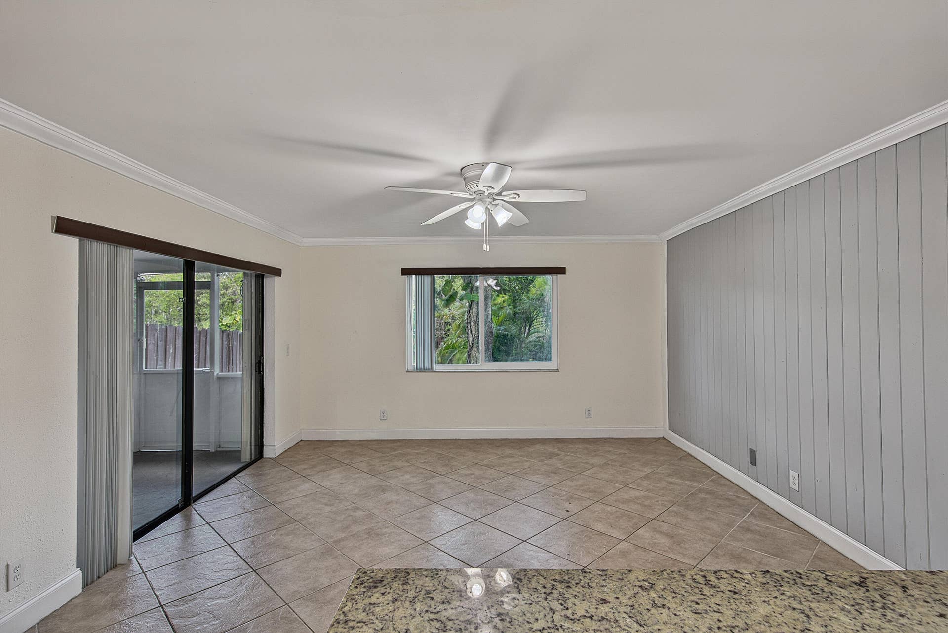 191 NE 6th Court, Dania Beach, FL 33004 Family Room
