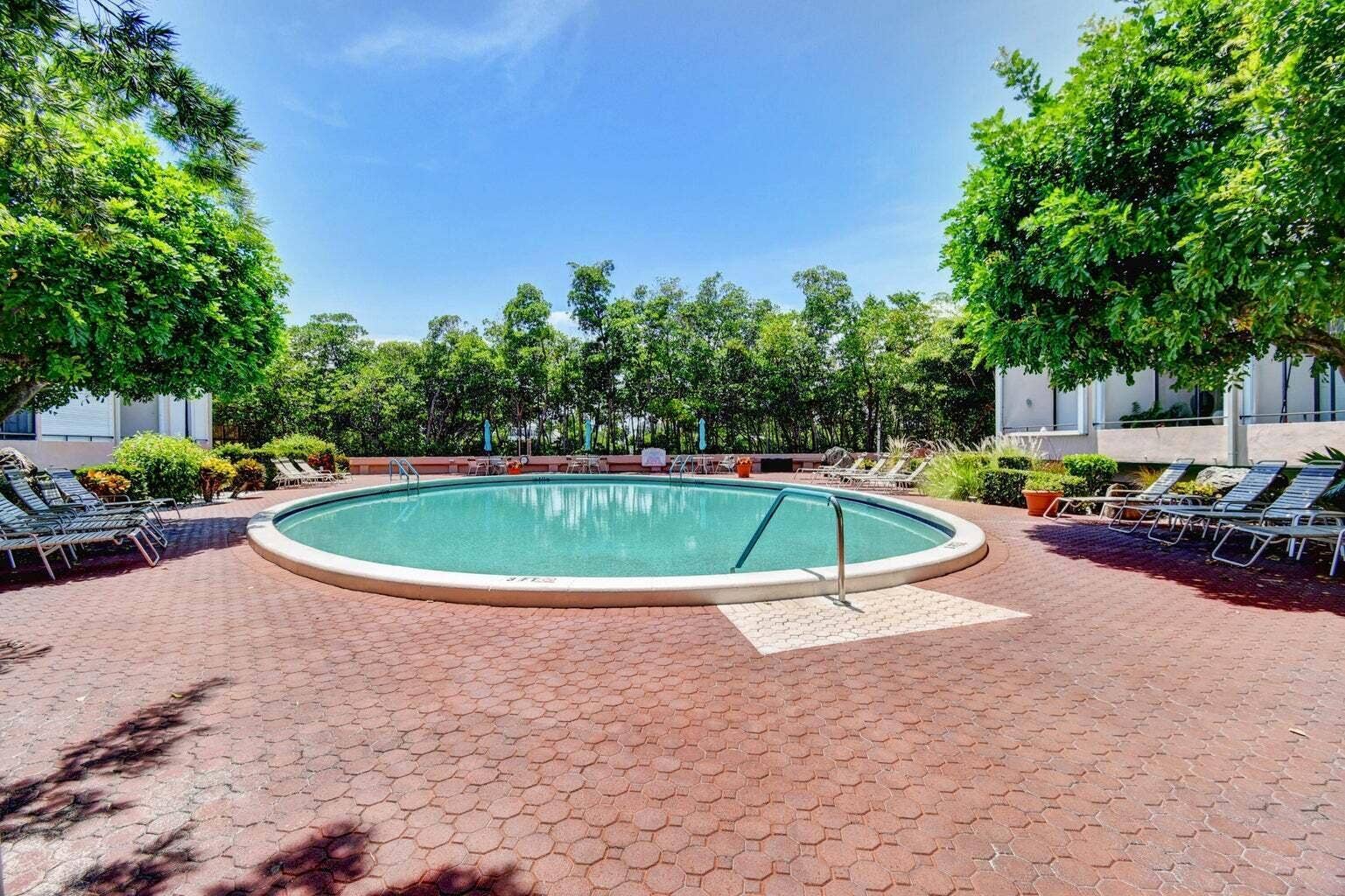 3589 S Ocean Boulevard, #512, South Palm Beach, FL 33480 mayfair 512 i