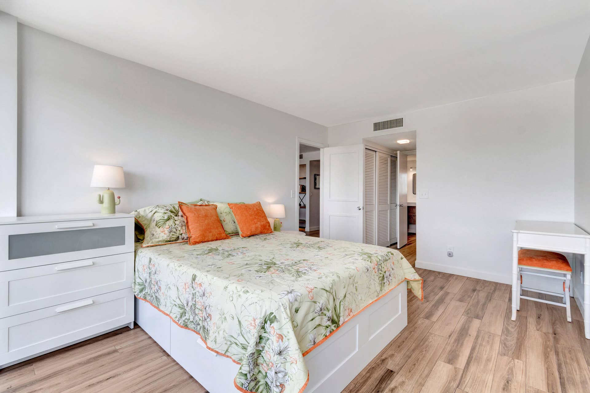 3589 S Ocean Boulevard, #512, South Palm Beach, FL 33480 27_dsc_8197